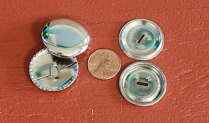 Maxant brass coverbutton with teeth